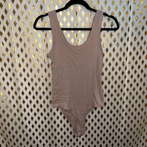 A New Day Double-Scoop Bodysuit Taupe nude lined size S - Picture 2 of 6